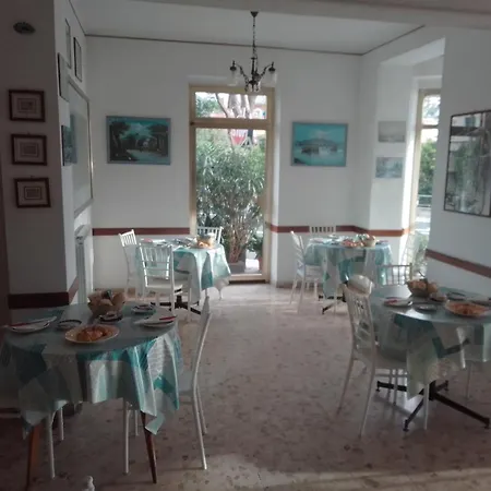 Montecarlo Guest house