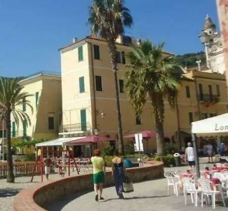 בית הארחה Montecarlo