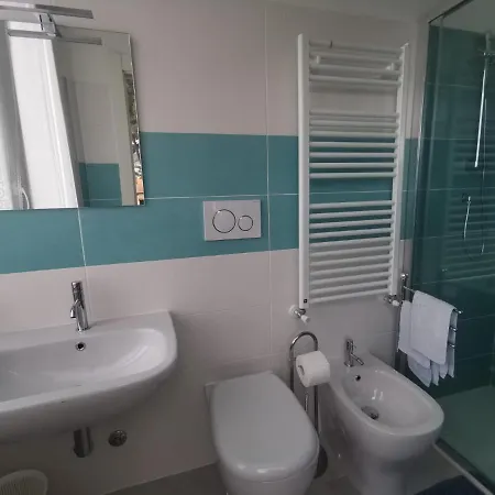 Montecarlo Guest house *