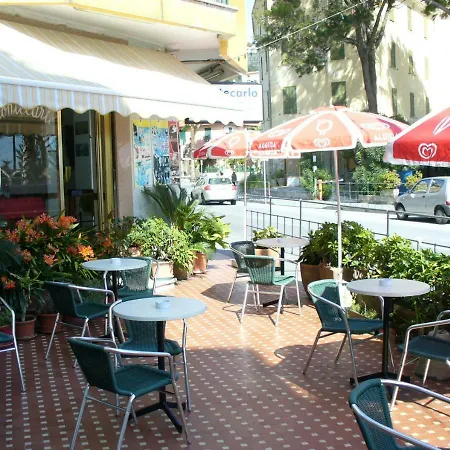 Montecarlo Penzion Laigueglia
