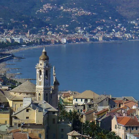 Montecarlo * Laigueglia