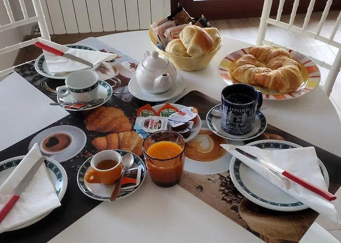 Montecarlo Konukevi Laigueglia